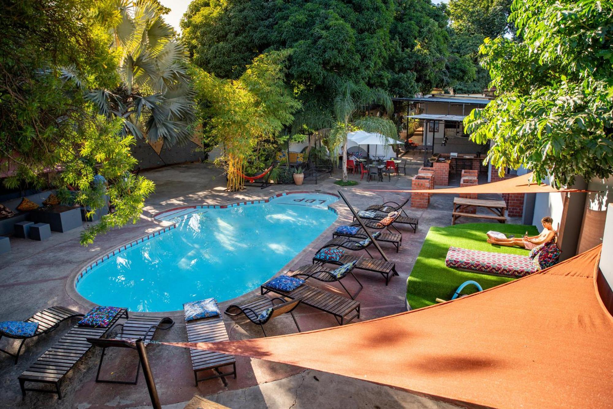 Victoria Falls Backpackers Zambia Livingstone Exterior photo